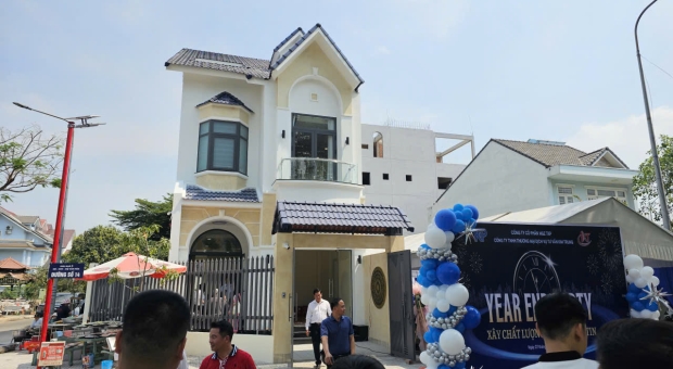 Thi Công Trọn Gói Nhà Phố Hiện Đại Quận 9